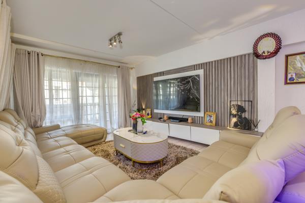 2 Bedroom Flat