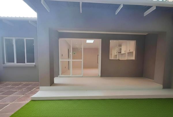 1 Bedroom Garden Cottage