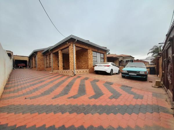 3 Bedroom House
