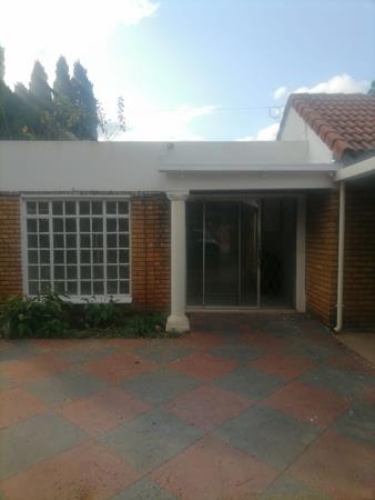 1 Bedroom Garden Cottage