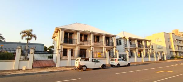 214  m² Commercial space