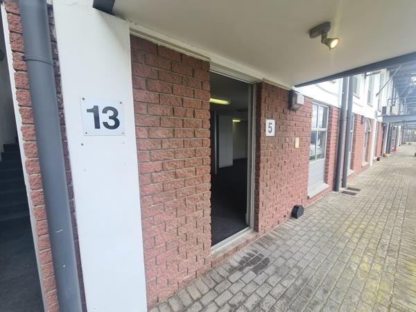 120.7  m² Commercial space