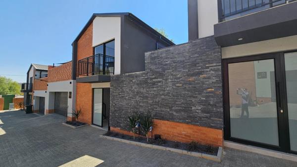 3 Bedroom Townhouse