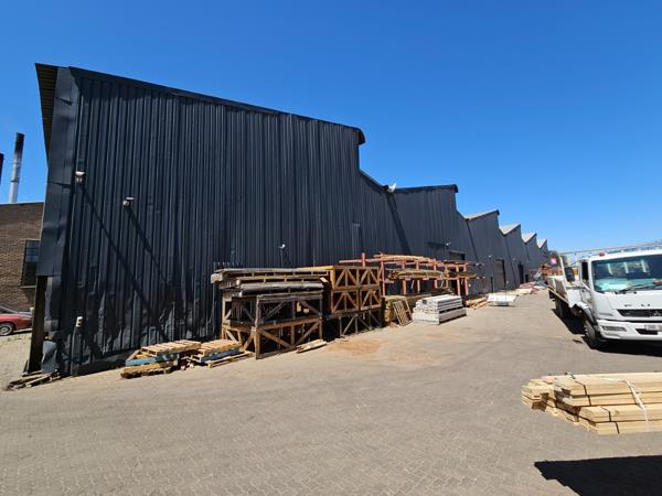 2 500 m² Industrial space