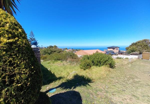1 500 m² Land