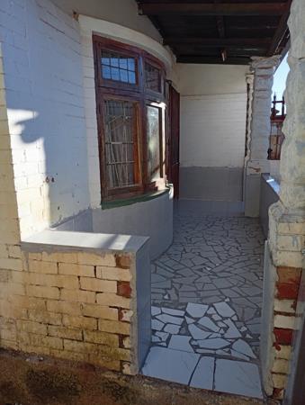 8 Bedroom House