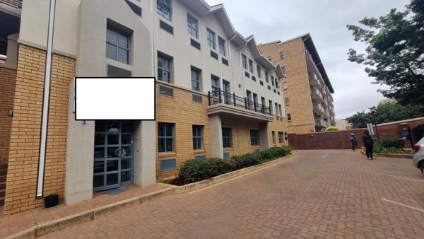 109 m² Commercial space