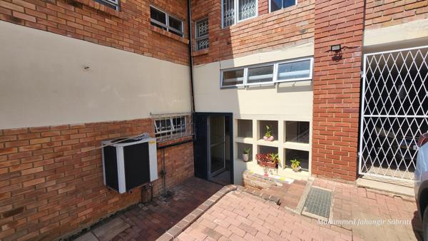 3 Bedroom Garden Cottage