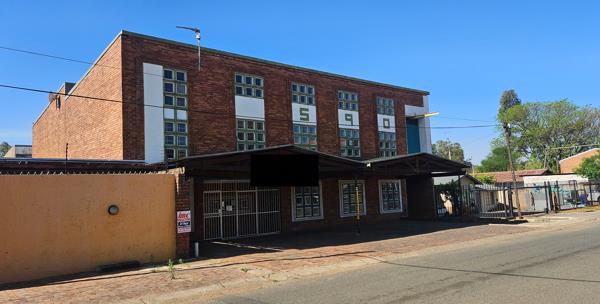 1 550  m² Industrial space