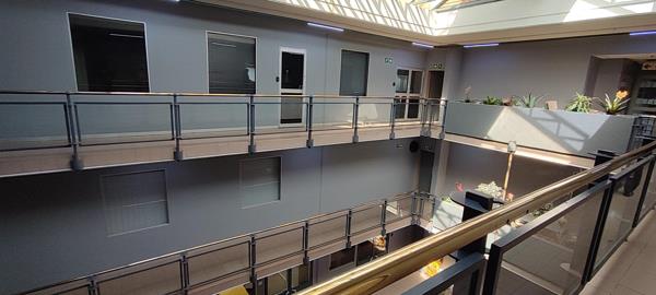 5 000  m² Office Space