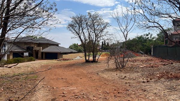 606 m² Land