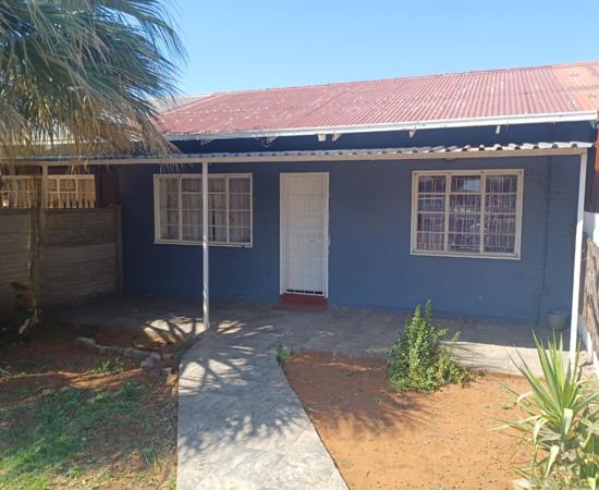 1 Bedroom House