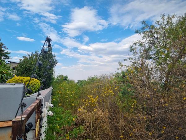 3 096 m² Land