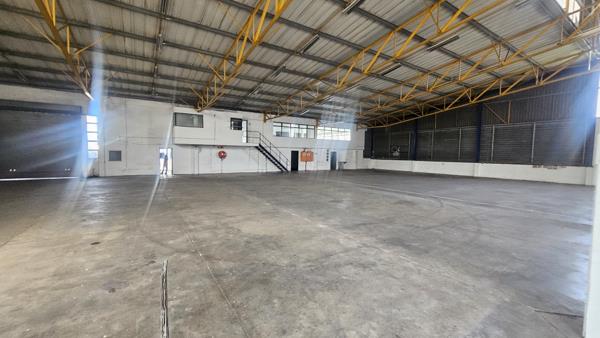 1 616  m² Commercial space