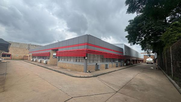 2 595 m² Industrial space