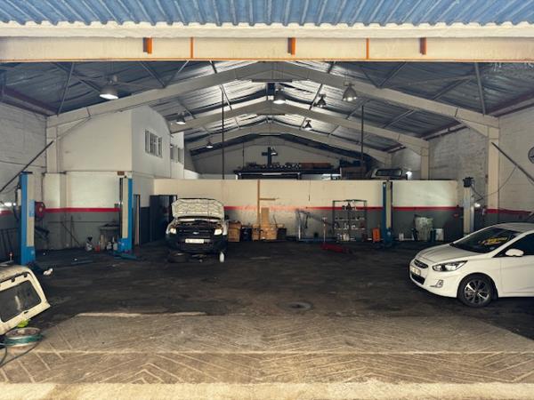 180 m² Industrial space