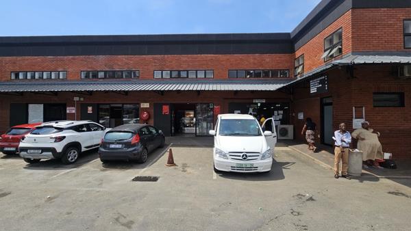 144.7  m² Retail Space