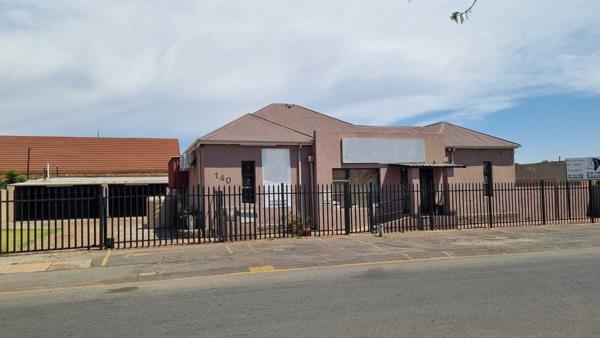 109 m² Commercial space