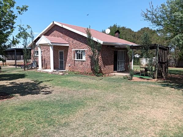 2 Bedroom House