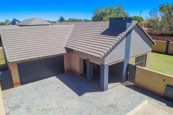 4 Bedroom Townhouse