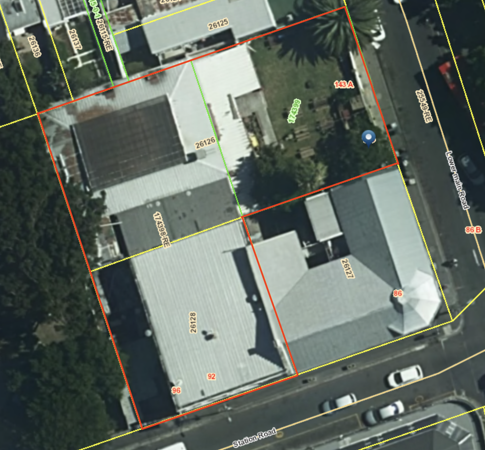 1 069  m² Commercial space