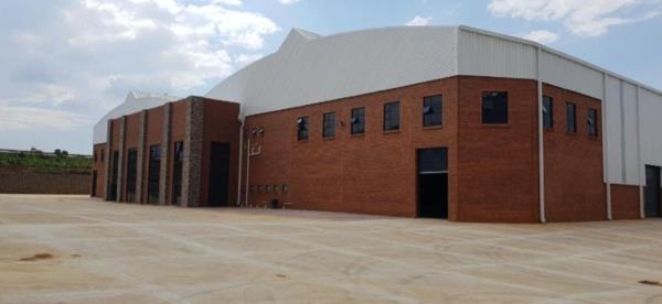 9 080  m² Industrial space