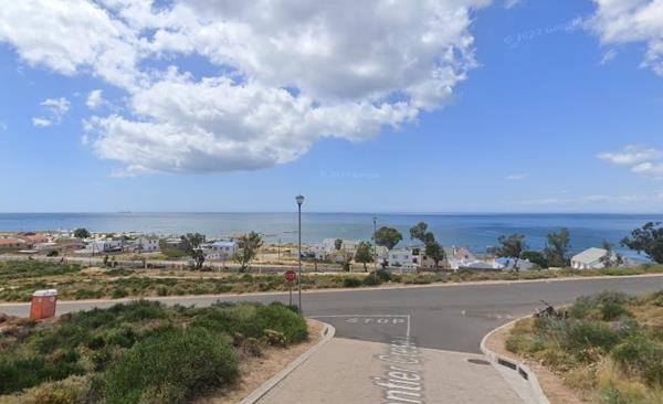 321 m² Land