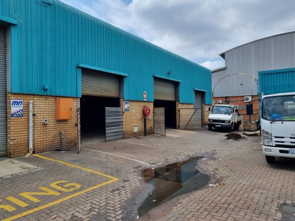 952  m² Industrial space