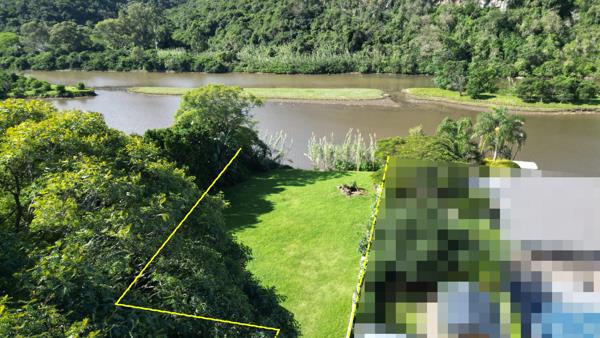 1 128 m² Land