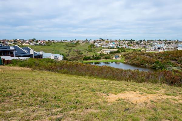 711 m² Land