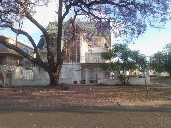 1 354 m² Commercial space