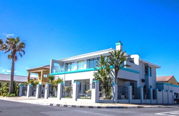 395  m² Commercial space