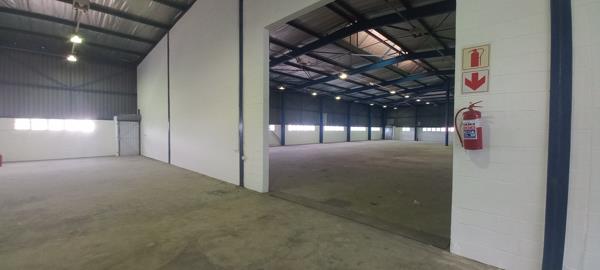 993 m² Industrial space