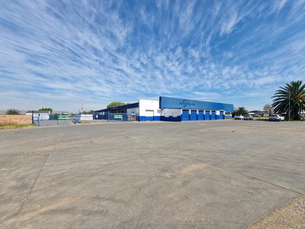 4 834 m² Industrial space
