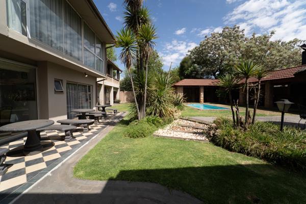 19 Bedroom House