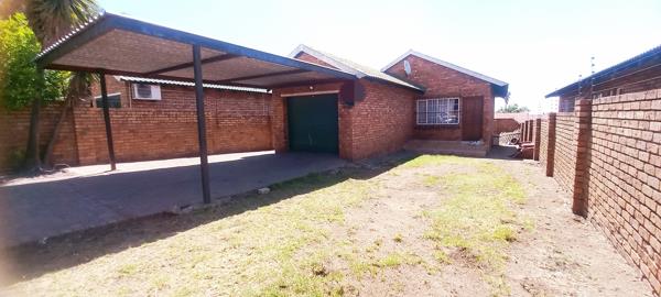 2 Bedroom House