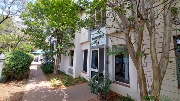 157  m² Commercial space