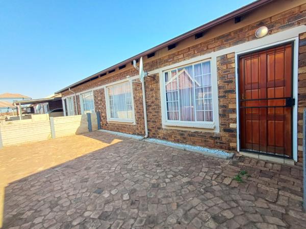 2 Bedroom House