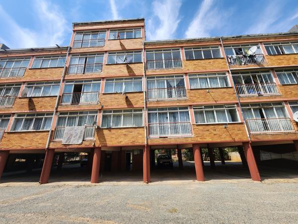 1 Bedroom Flat