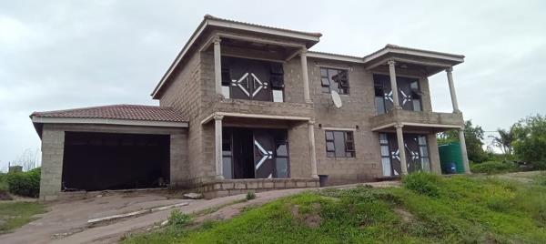 6 Bedroom House