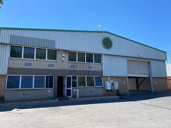 1 584 m² Industrial space