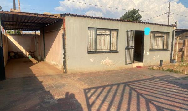 2 Bedroom House