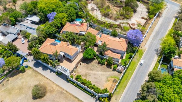12 Bedroom House