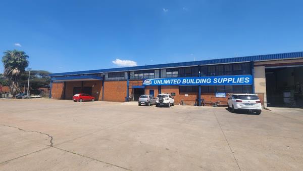 1 350 m² Industrial space