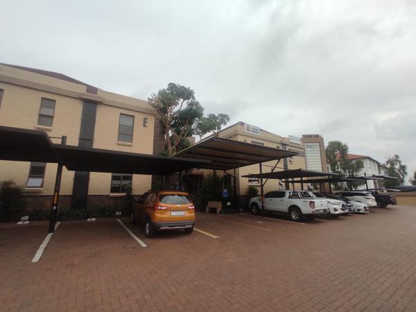 143  m² Commercial space