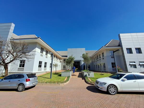 130 m² Commercial space