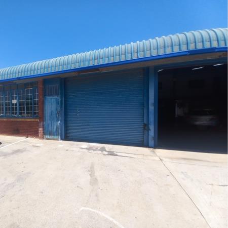 173  m² Commercial space