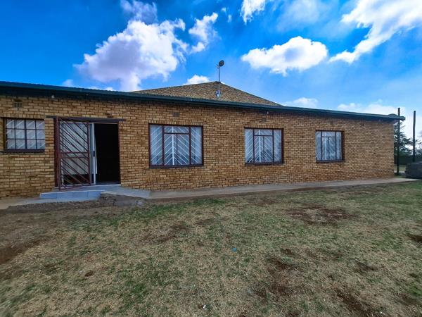 700  m² Commercial space