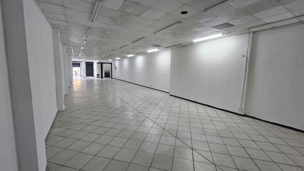 260  m² Retail Space