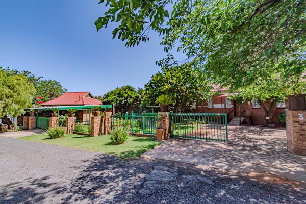 7 Bedroom House